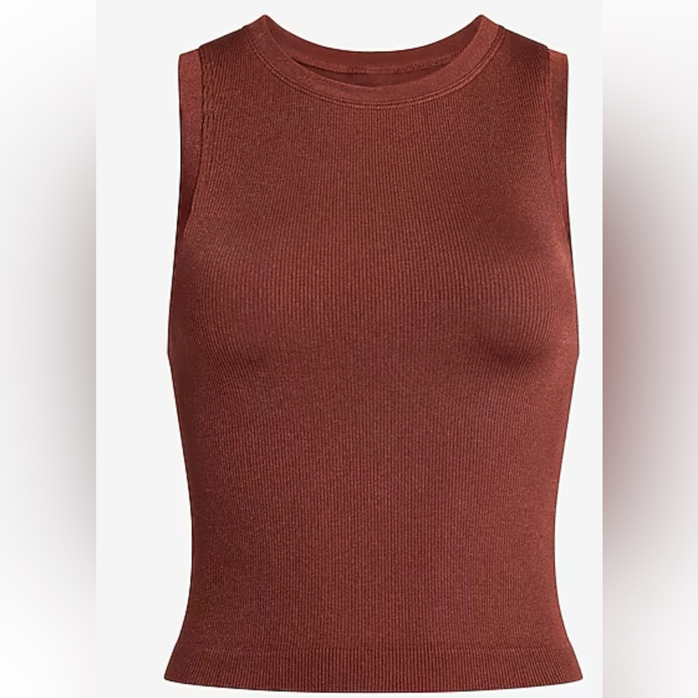 Body Contour Seamless Ribbed
High Neck Tank size S/M